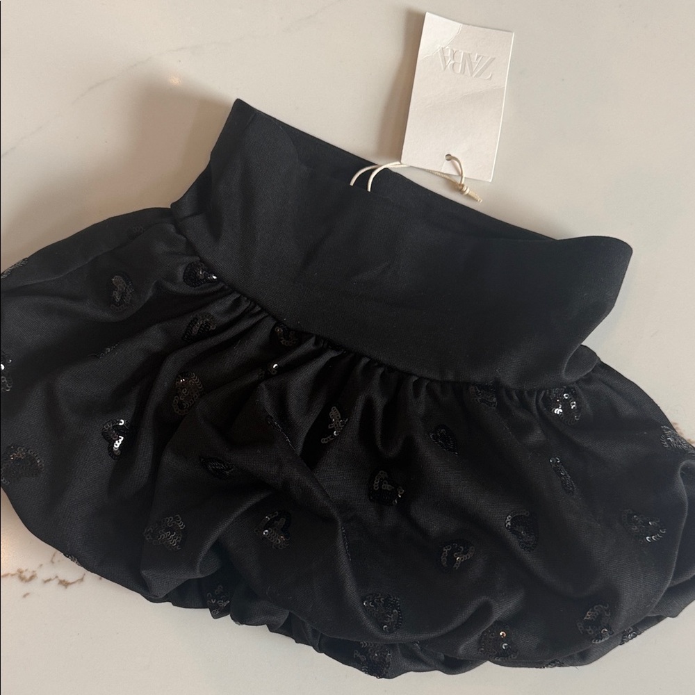 Zara Black Mini Bubble Skirt with Sequins